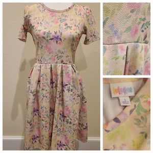 LuLaRoe Amelia size Small